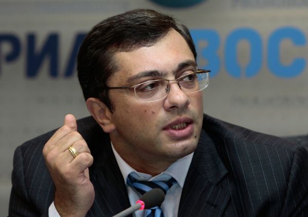 First Deputy Chairman of State Duma Committee on Industry Vladimir Gutenev - Sputnik International