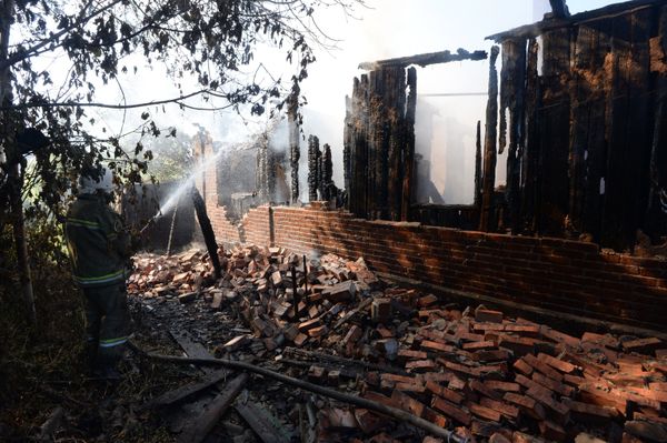 Ukrainian Army Fires Grad Rockets at Horlivka Ukrainian Army Fires Grad Rockets at Horlivka - Sputnik International