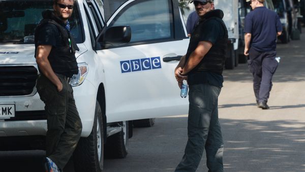 Observers of the Organization for Security and Co-operation in Europe (OSCE) have detected two new convoys near Donetsk. Observers of the Organization for Security and Co-operation in Europe (OSCE) have detected two new convoys near Donetsk. - Sputnik International