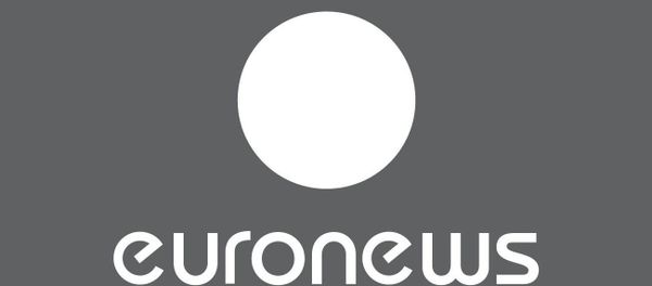 The Euronews editorial staff denied recent allegations of unfair coverage following a controversial video showing Ukrainian security forces firing at a portrait of Russian President Vladimir Putin. - Sputnik International