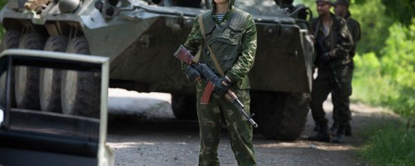 Ukraine will increase it number of military service members in 2015 with an additional 18,000 soldiers - Sputnik International