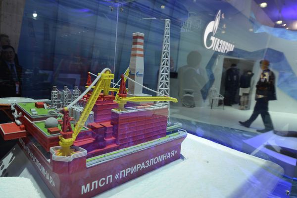 A model of the Prirazlomnaya platform provided by Gazprom Oil company. - Sputnik International