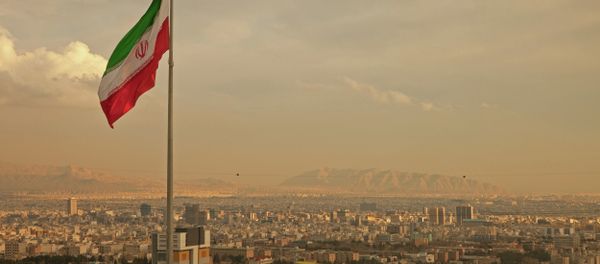 Russia intends to start importing poultry from Iran and increase the import of fish and shrimp from the country. Russia intends to start importing poultry from Iran and increase the import of fish and shrimp from the country. - Sputnik International