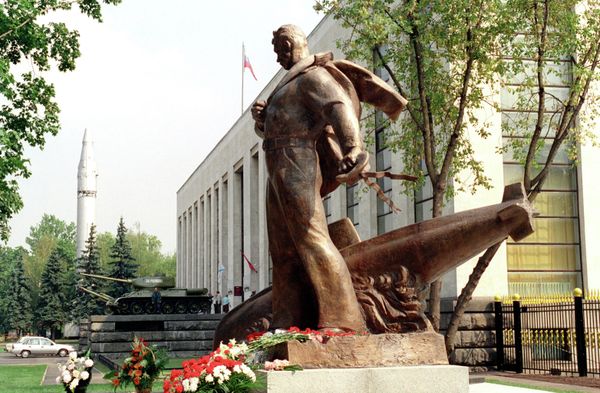 Anniversary of Kursk Nuclear Submarine Disaster Anniversary of Kursk Nuclear Submarine Disaster - Sputnik International
