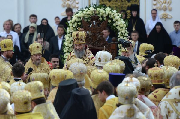 Metropolitan Onufriy Enthroned as Head of Ukrainian Orthodox Church - Sputnik International