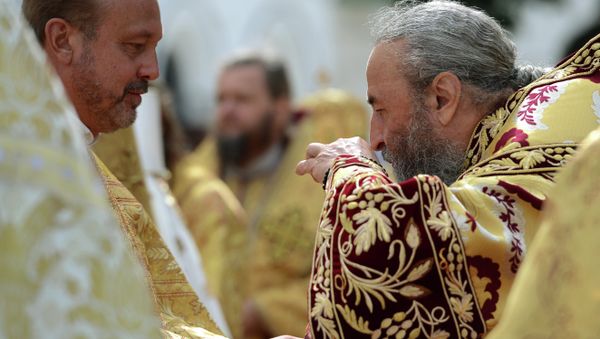 Metropolitan Onufriy Enthroned as Head of Ukrainian Orthodox Church - Sputnik International