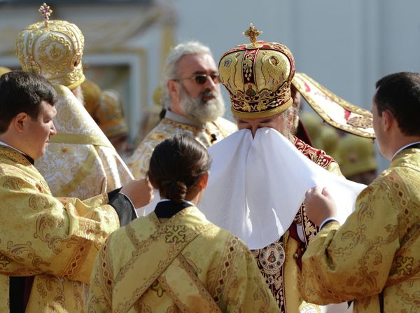 Metropolitan Onufriy Enthroned as Head of Ukrainian Orthodox Church - Sputnik International