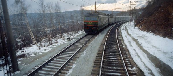 Russia, irkutsk region, east siberian railway (trans-siberian railroad), span slyudyanka-irkutsk, rolling stock (File) Russia, irkutsk region, east siberian railway (trans-siberian railroad), span slyudyanka-irkutsk, rolling stock (File) - Sputnik International