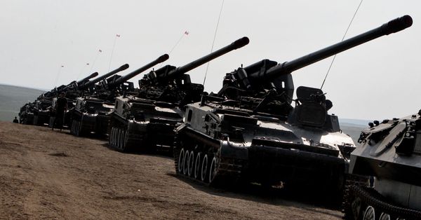Russian Ground Forces Hold Contest to Determine Best Artillery Battery - Sputnik International