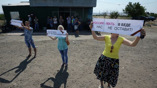 Russian humanitarian aid convoys have reached the eastern Ukrainian cities of Luhansk and Donetsk Russian humanitarian aid convoys have reached the eastern Ukrainian cities of Luhansk and Donetsk - Sputnik International