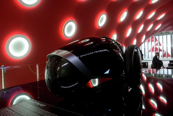 Concept car Toyota FV2 at Moscow International Motor Show Concept car Toyota FV2 at Moscow International Motor Show - Sputnik International