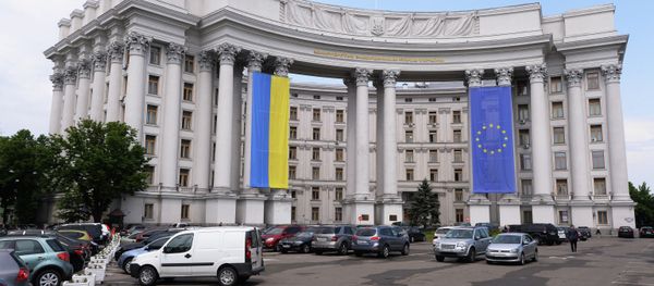 A majority of European Union citizens are reluctant to bear the cost of providing more financial aid to Ukraine due to the country's high levels of corruption A majority of European Union citizens are reluctant to bear the cost of providing more financial aid to Ukraine due to the country's high levels of corruption - Sputnik International