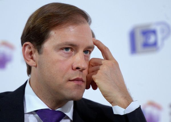 Western powers are unlikely to impose sanctions against Russia’s industrial sector, Russian Industry and Trade Minister Denis Manturov said. - Sputnik International