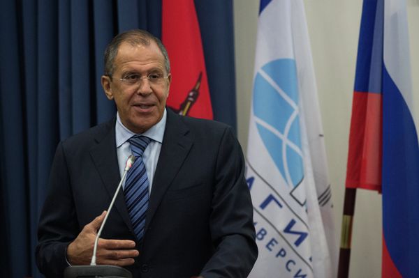 Russian Foreign Minister Sergei Lavrov said that Russia's ties with the United States and the European Union must return to a path of pragmatic cooperation. - Sputnik International