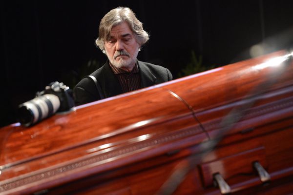 Farewell Ceremony for Russian Photojournalist Andrei Stenin - Sputnik International