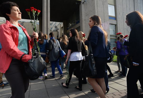 Farewell Ceremony for Russian Photojournalist Andrei Stenin - Sputnik International