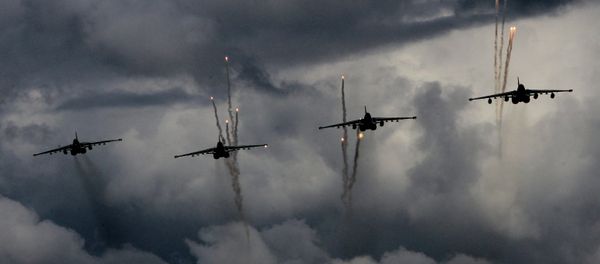 Russian fighter jets and ground support aircraft will practice penetration of enemy's air defenses during a month-long exercise in Siberia, the Eastern Military District said Friday. Russian fighter jets and ground support aircraft will practice penetration of enemy's air defenses during a month-long exercise in Siberia, the Eastern Military District said Friday. - Sputnik International