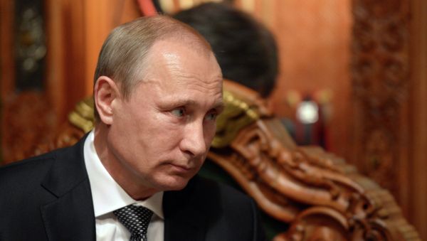 Russian President Vladimir Putin deserves credit for revitalizing the NATO alliance, according to the former Under Secretary of State and US Ambassador to NATO R. Nicholas Burns. - Sputnik International