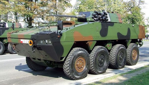 Poland’s Ministry of Defense’s spokesperson Jacek Sonta denied possible weapons supply to Kiev - Sputnik International