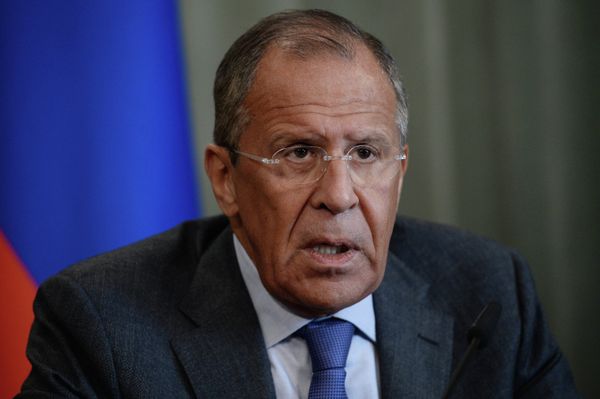 Russian Foreign Minister Sergei Lavrov said the achievement of Minsk agreements to de-escalate the situation in eastern Ukraine are seriously hindered by Ukrainian Prime Minister Arseniy Yatsenyuk supporters. - Sputnik International