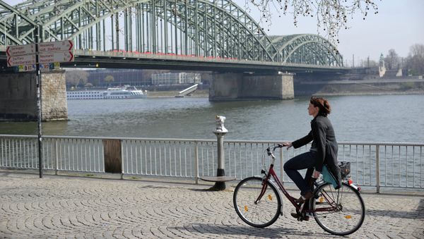World Car Free Day, an event prioritizing the development of public space for everyday life, is marked on September 22. - Sputnik International