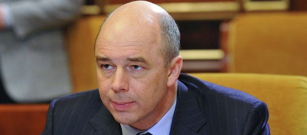 The ongoing oil prices drop and the country's slow economic growth push Russia to seriously overhaul its federal budget, Finance Minister Anton Siluanov acknowledged. - Sputnik International