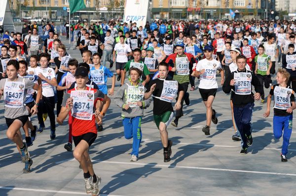 Russian Runners Hit the Streets for National Day of Running 2014 - Sputnik International