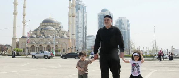 Gems of Chechnya: Brick by Brick,  a Mountainous Republic Rebuilds and Hopes Return - Sputnik International