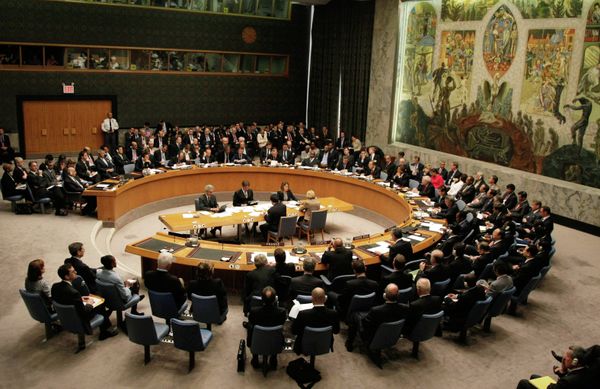 The UN Security Council unanimously adopted a US-drafted resolution on foreign terrorist fighters - Sputnik International