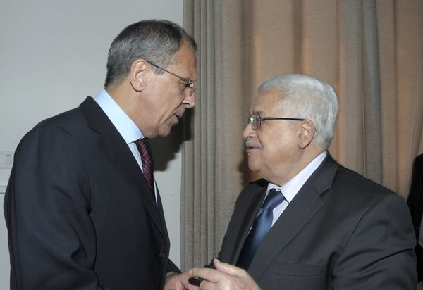 Lavrov said Russia will continue promoting full-fledged negotiations between Israel and Palestine during a meeting with Palestinian President Mahmoud Abbas - Sputnik International