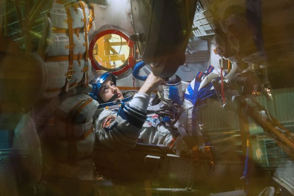 Russian Yelena Serova Becomes First Female Astronaut in 17 Years to Arrive at ISS - Sputnik International