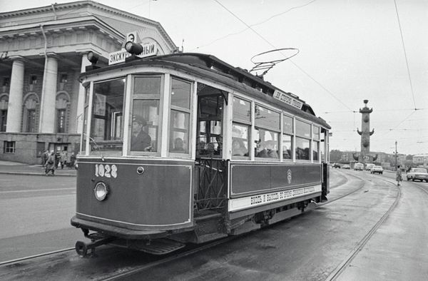 St. Petersburg's Tram Celebrates Its Anniversary St. Petersburg's Tram Celebrates Its Anniversary - Sputnik International