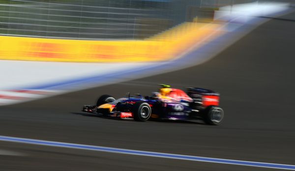 Fast and Furious: 2014 Formula 1 Russian Grand Prix Practice Session Fast and Furious: 2014 Formula 1 Russian Grand Prix Practice Session - Sputnik International