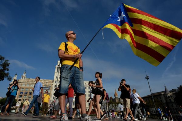 V is for Vote: A Rally in Barcelona to Support Catalonia's Independence V is for Vote: A Rally in Barcelona to Support Catalonia's Independence - Sputnik International