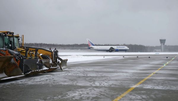 Vnukovo Airport's new runway - Sputnik International