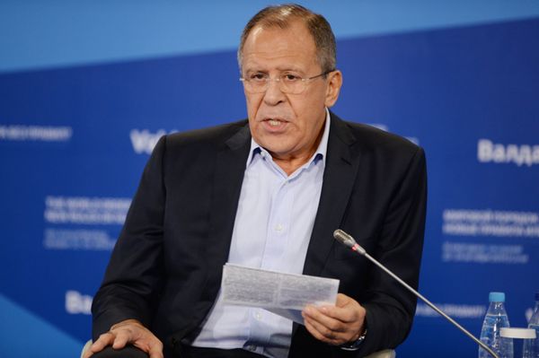 Russian FM said he is not interested in Western opinion of the present status of Crimea as well as other domestic issues within the country. - Sputnik International