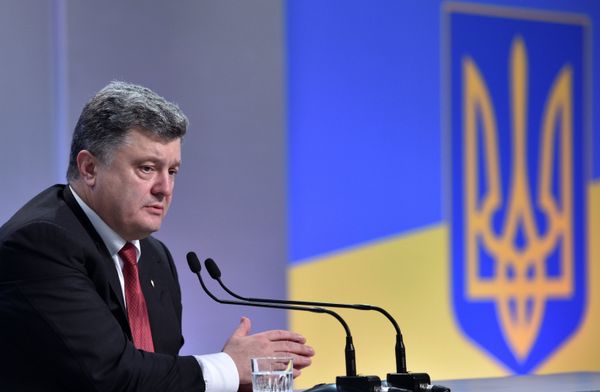 Poroshenko said he has plans to abolish parliamentary immunity in Ukraine - Sputnik International