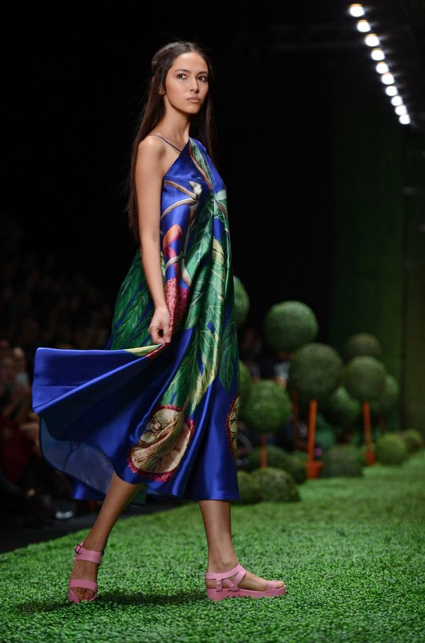 Haute Couture in Moscow: Mercedes-Benz Fashion Week Russia Haute Couture in Moscow: Mercedes-Benz Fashion Week Russia - Sputnik International