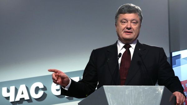 The number of votes collected by Petro Poroshenko bloc is not enough to govern: journalist - Sputnik International